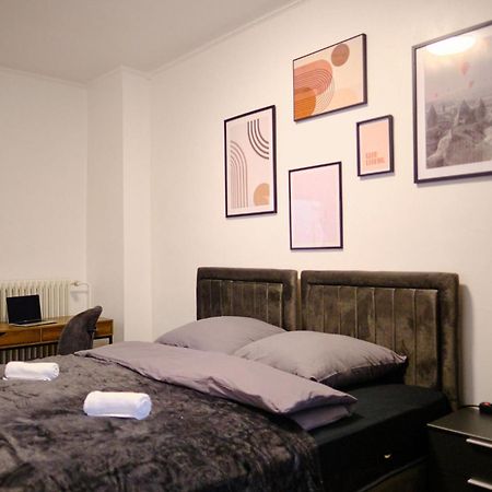 Primetime Suite Fuer 8+Kueche/Wifi Essen Exteriér fotografie