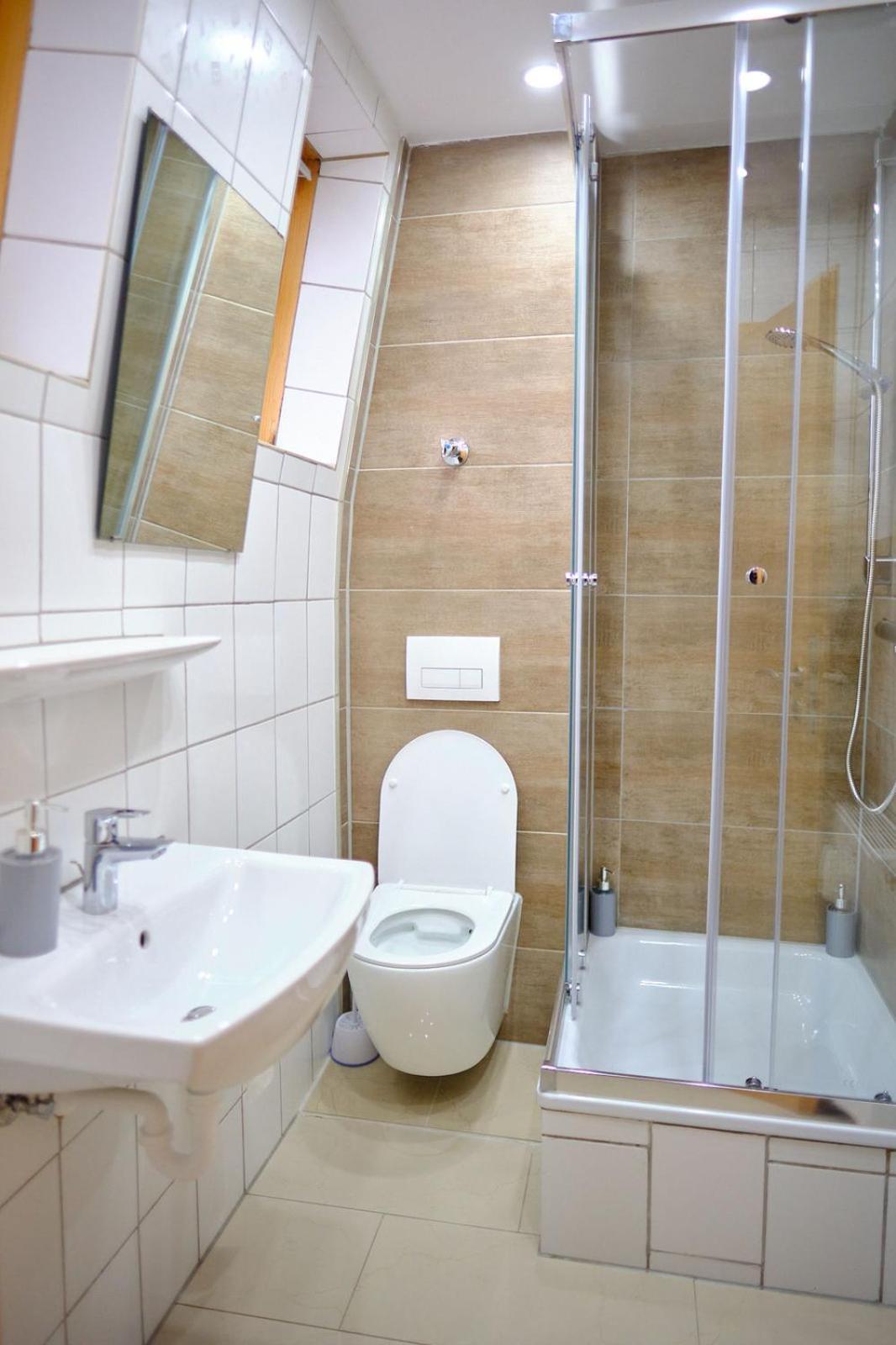 Primetime Suite Fuer 8+Kueche/Wifi Essen Exteriér fotografie